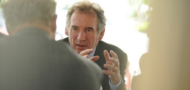 main_bayrou-dialogue